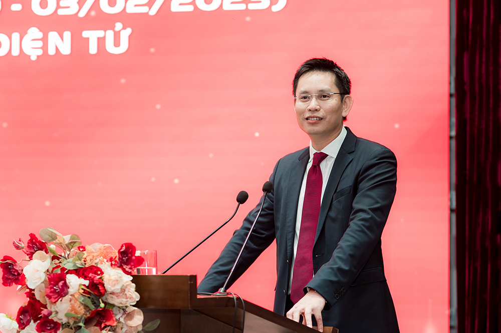 Đ/c Nguyễn Hồng Hiển trình bày diễn văn