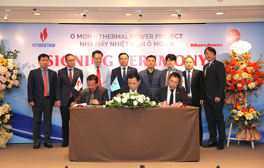 Đại diện hai bên ký Thoả thuận hợp tác toàn diện.