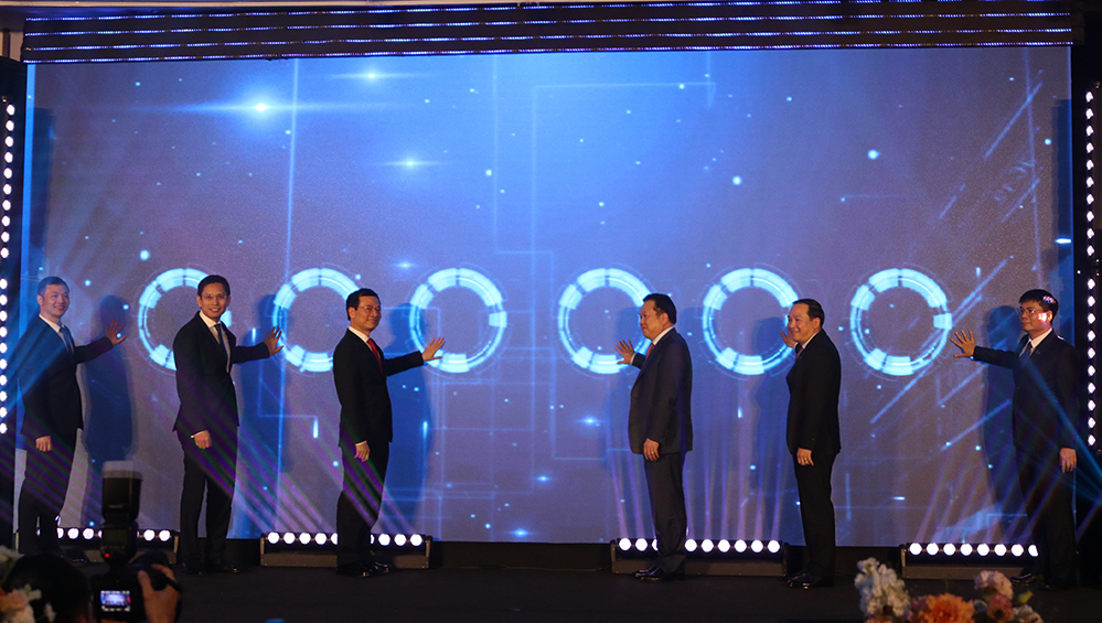 MobiFe Ra mắt nhà mạng Saymee, đây có thể là cú hích mới của thị trường viễn thông hướng giới trẻ.