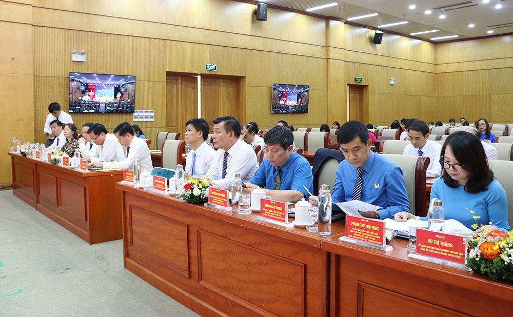 Các đại biểu tham dự Hội nghị.