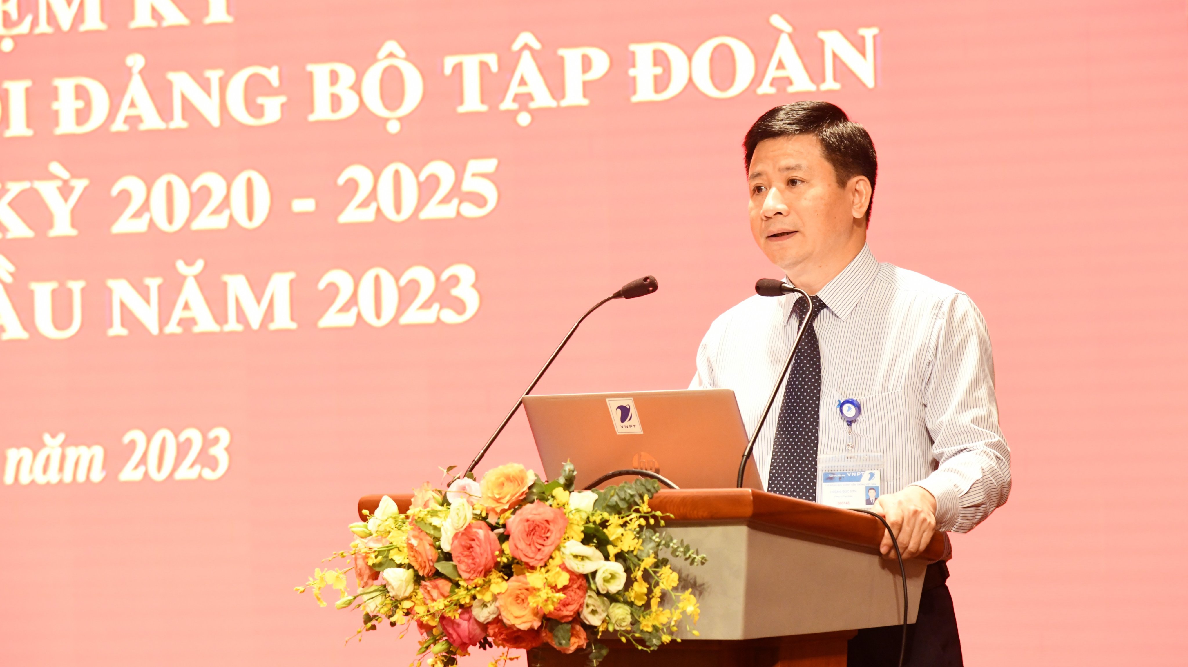 Đồng chí Hoàng Đức Sơn, Phó Bí thư Thường trực Đảng uỷ Tập đoàn Bưu chính Viễn thông Việt Nam