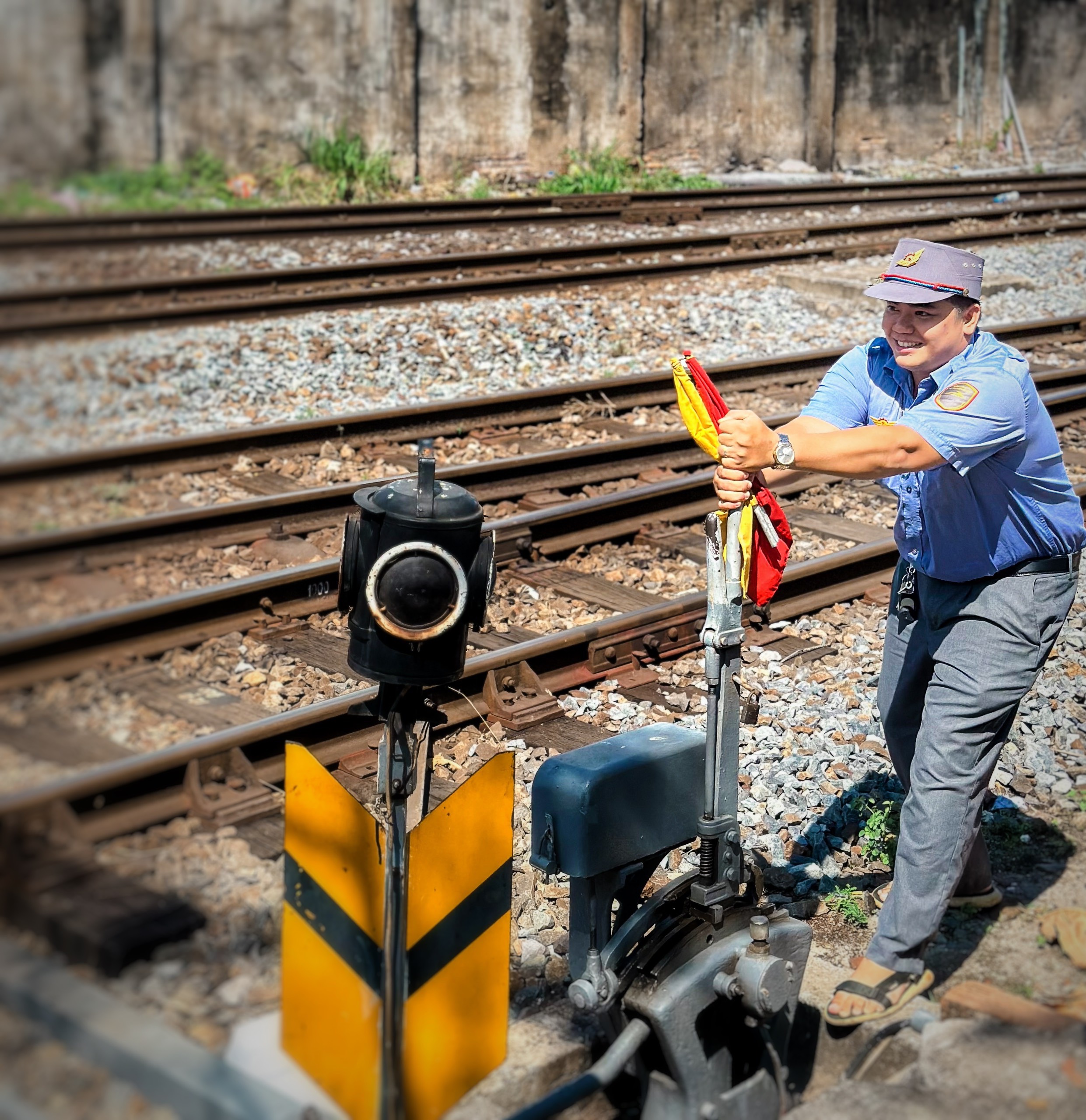 “Nắng bên ghi bắc” .