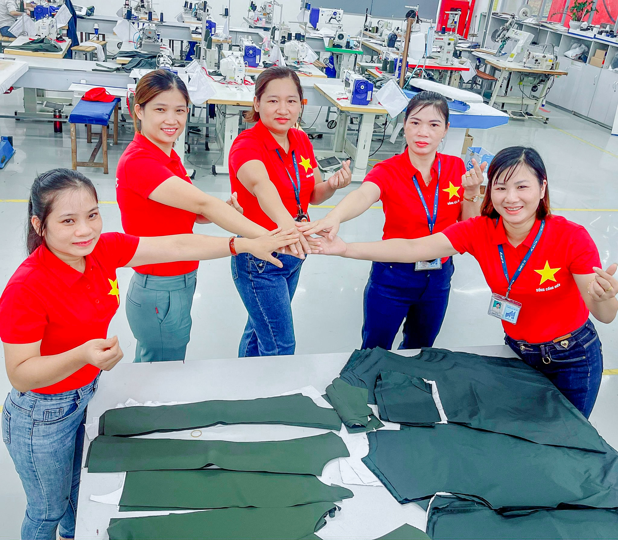 Tinh thần đoàn kết của người lao động dệt may.