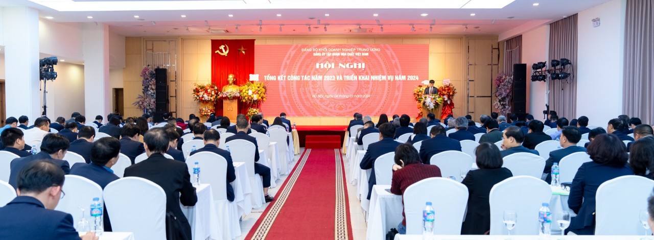 Toàn cảnh Hội nghị.